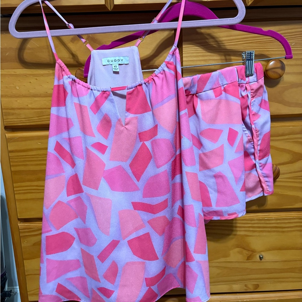 CUDDY Pink and Purple Geometric Set